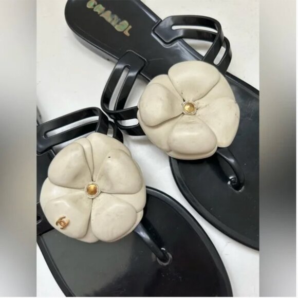 Chanel black sandals with flowers size 39 US 8 - Picture 10 of 11